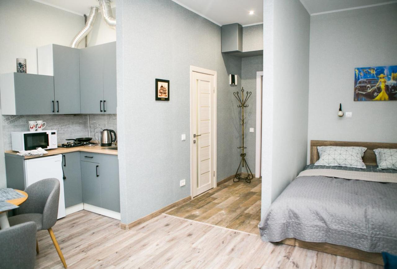 Ferienwohnung Luxury Flat In Downtown Lemberg Exterior foto