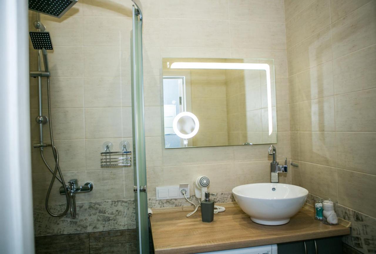 Ferienwohnung Luxury Flat In Downtown Lemberg Exterior foto